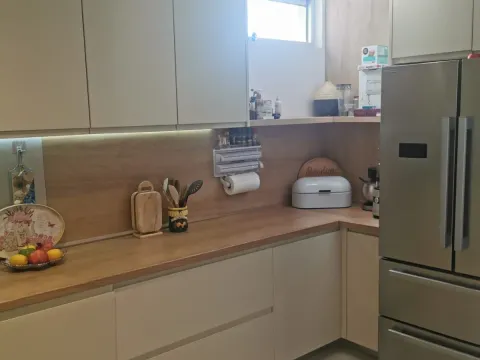 Prodaja, jednosoban stan, 61m², Dobrota, Kotor - image 12