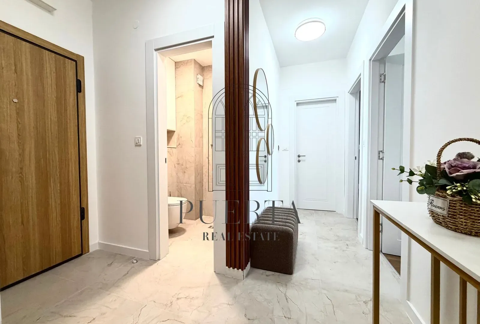 Rent, two bedroom apartment, 74m², Tološka šuma, Podgorica
