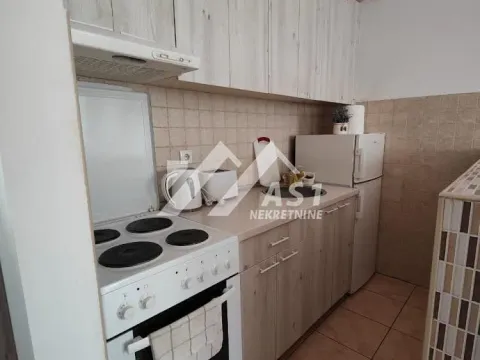 Izdavanje, stan, 25m², Rotkvarija, Novi Sad Sve Podlokacije - image 6