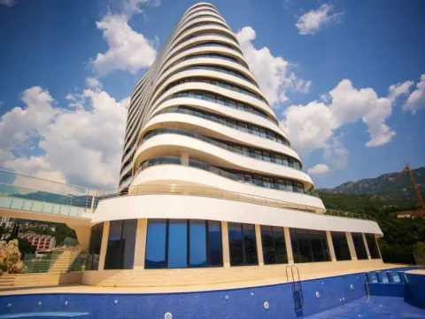 Sale, one bedroom apartment, 45m², Bečići, Budva - image 8