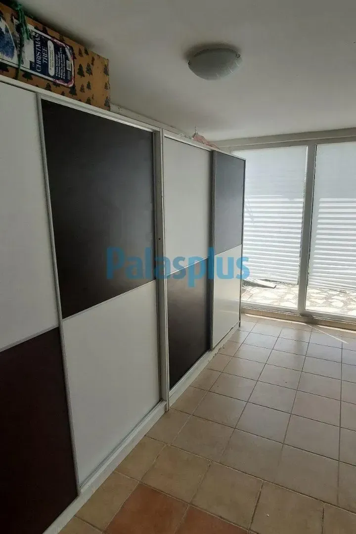 Prodaja, kuća, 337m², Stara Lipovica, Barajevo