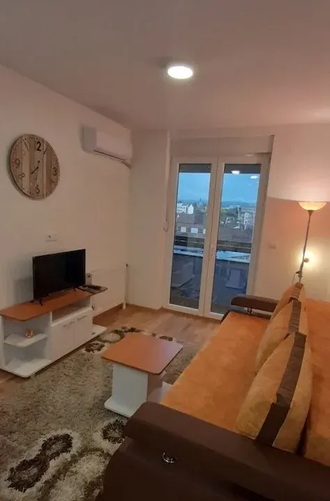 Rent, one bedroom apartment, 35m², Salajka, Novi Sad Sve Podlokacije