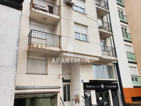 Izdavanje, parking/garaža, 34m², Đeram Pijaca, Beograd - image 2