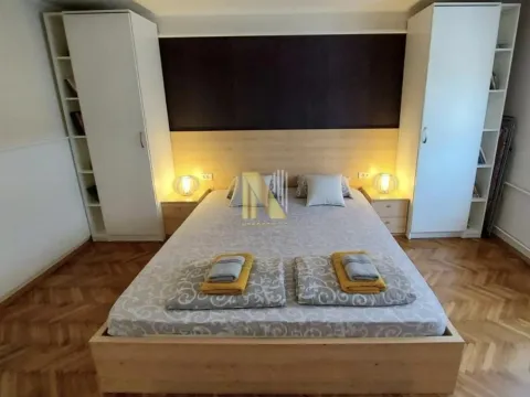 Izdavanje, dvosoban stan, 43m², Centar, Novi Sad - image 9