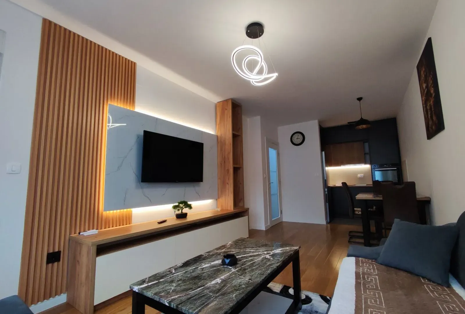 Rent, apartment, 47m², Central Point, Podgorica