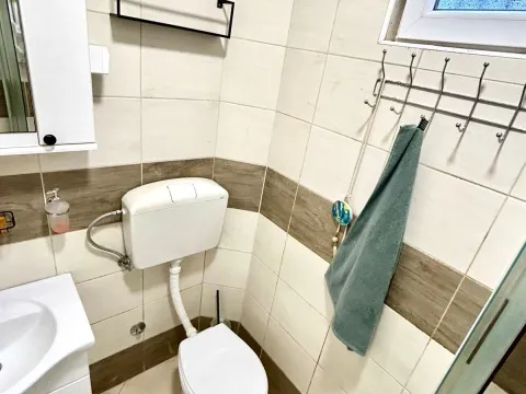 Izdavanje, jednosoban stan, 40m², Zlatica, Podgorica - image 6