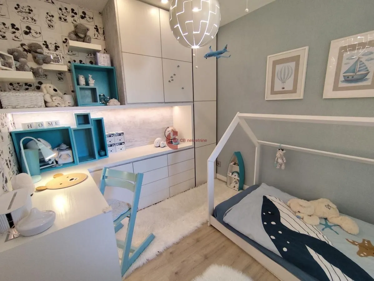 Prodaja, stan, 104m², Kertvaroš, Subotica