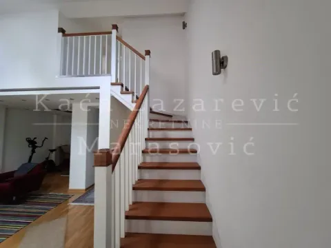 Prodaja, kuća, 285m², Vidikovački venac, Rakovica - image 17