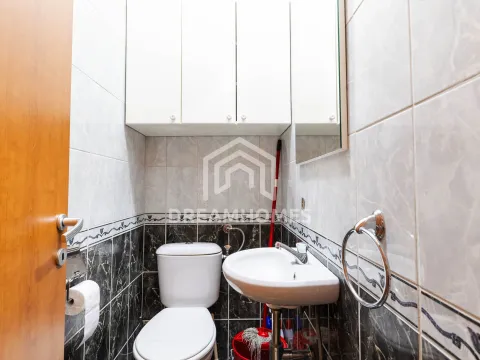 Rent, one bedroom apartment, 54m², Krivi Most, Podgorica - image 9