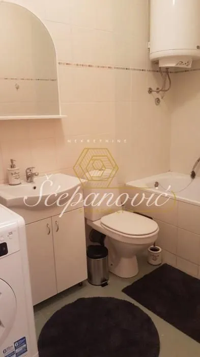 Prodaja, dvosoban stan, 49m², Socijalno, Novi Sad Sve Podlokacije
