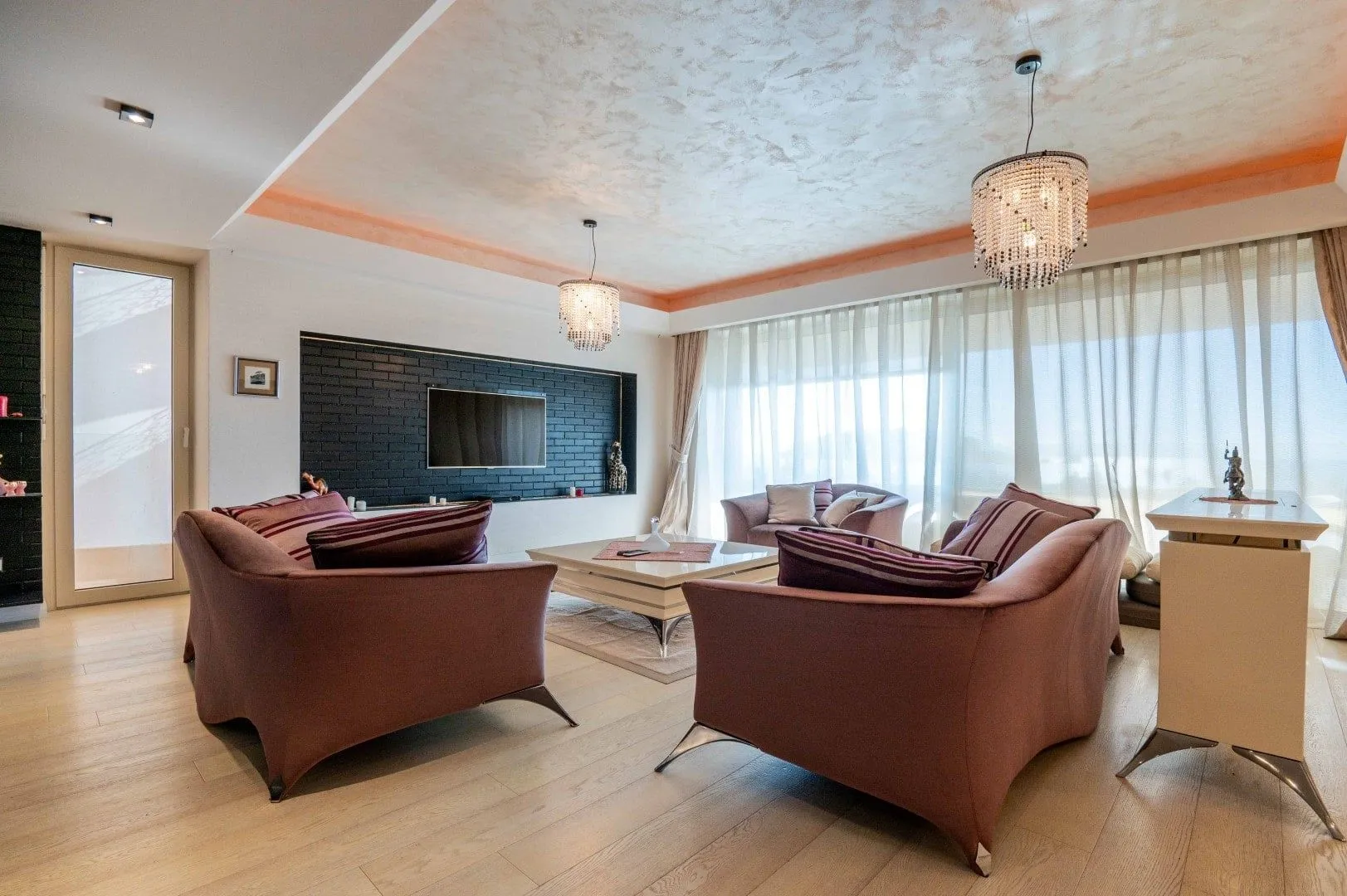 Sale, four bedroom apartment, 177m², Bulevar, Budva