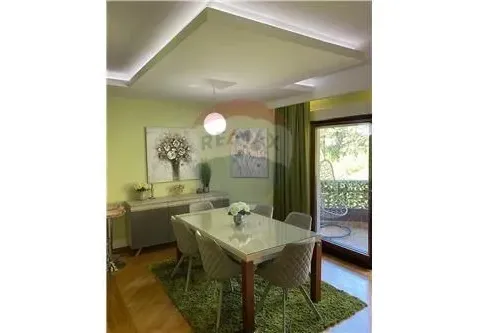 Prodaja, trosoban stan, 136m², Centar, Podgorica - image 11