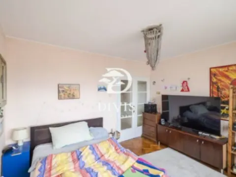 Prodaja, četvorosoban stan, 99m², Stari Grad, Beograd - image 9