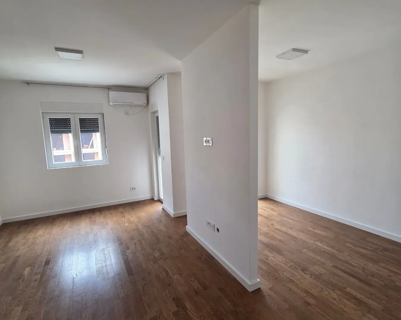 Izdavanje, dvosoban stan, 72m², Zagorič, Podgorica