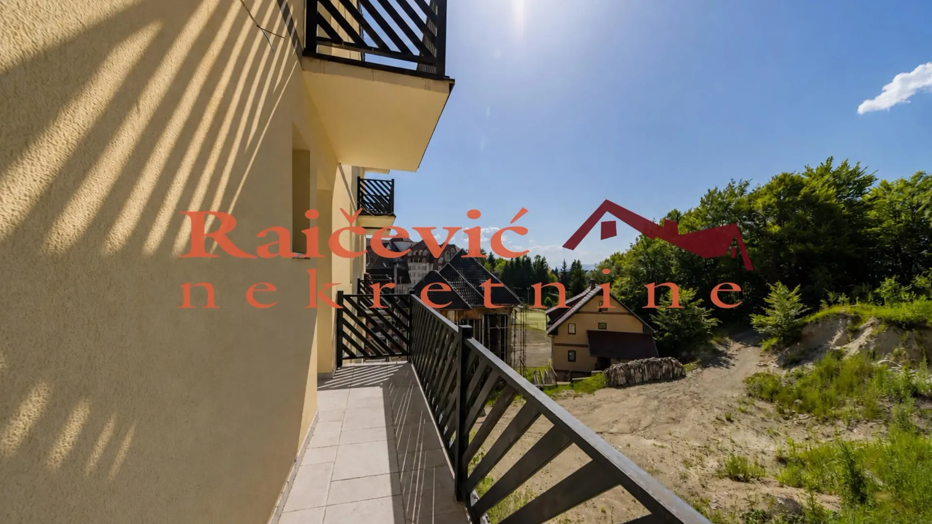 Prodaja, četvorosoban stan, 98m², Kopaonik, Srbija