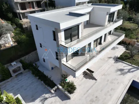 Prodaja, kuća, 450m², Bar, Crna Gora - image 9