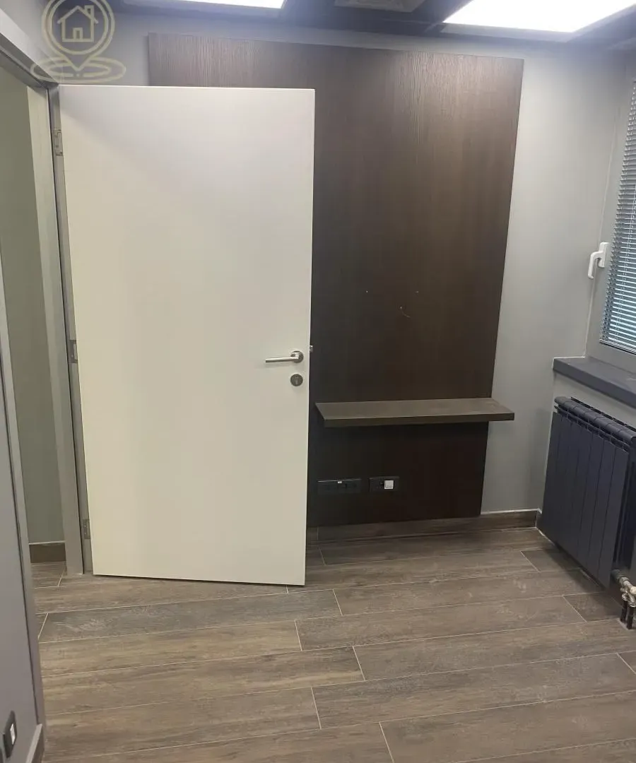 Rent, office space, 153m², Savski Venac, Beograd