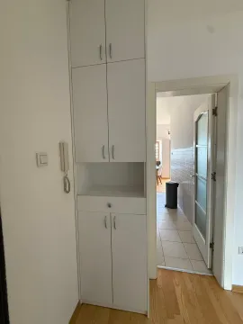Izdavanje, dvosoban stan, 83m², Preko Morače, Podgorica - image 11