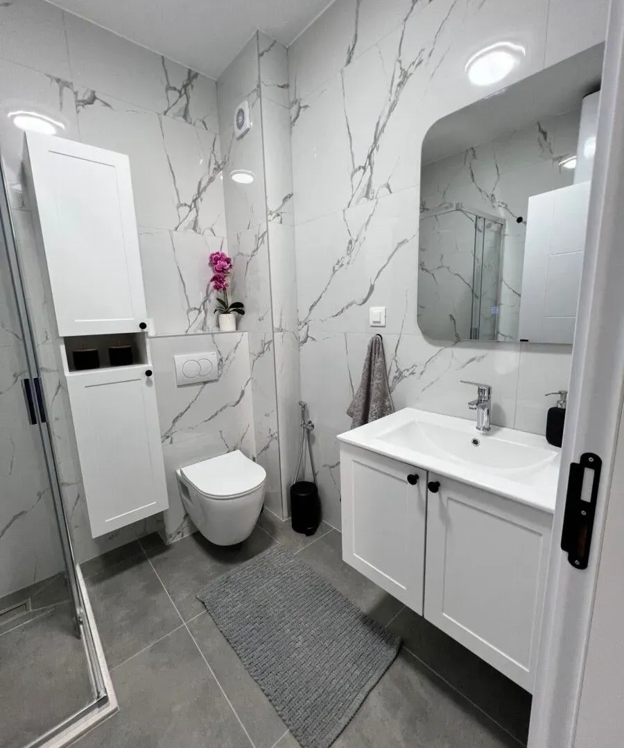 Izdavanje, jednosoban stan, 46m², Čeluga, Bar
