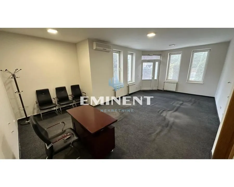 Rent, office space, 40m², Galenika, Beograd