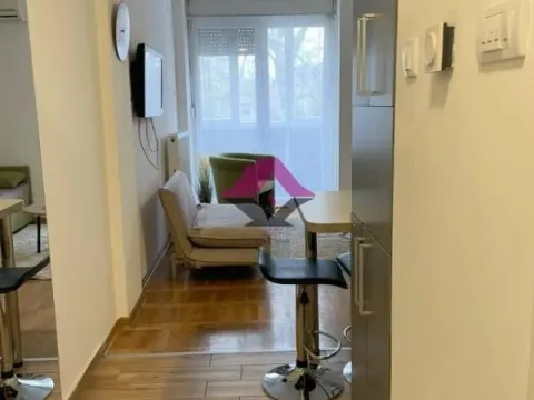 Izdavanje, stan, 25m², Grbavica, Novi Sad Sve Podlokacije - image 5