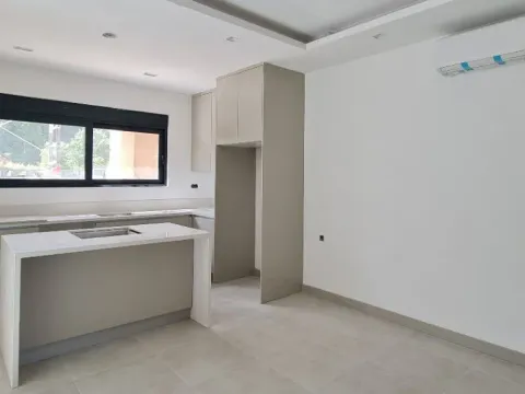 Sale, house, 200m², Danilovgrad, Crna Gora - image 6