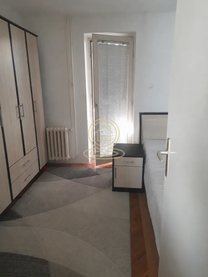 Prodaja, jednosoban stan, 33m², Avijatičarsko naselje, Novi Sad Sve Podlokacije