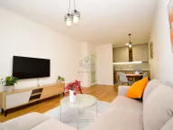 Izdavanje, jednosoban stan, 50m², Central Point, Podgorica - image 5