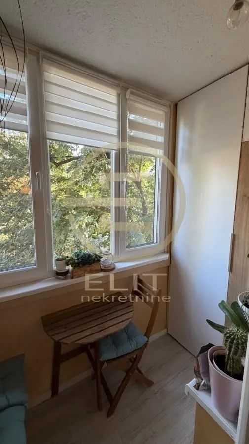 Prodaja, stan, 92m², Novi Sad Sve Podlokacije, Novi Sad