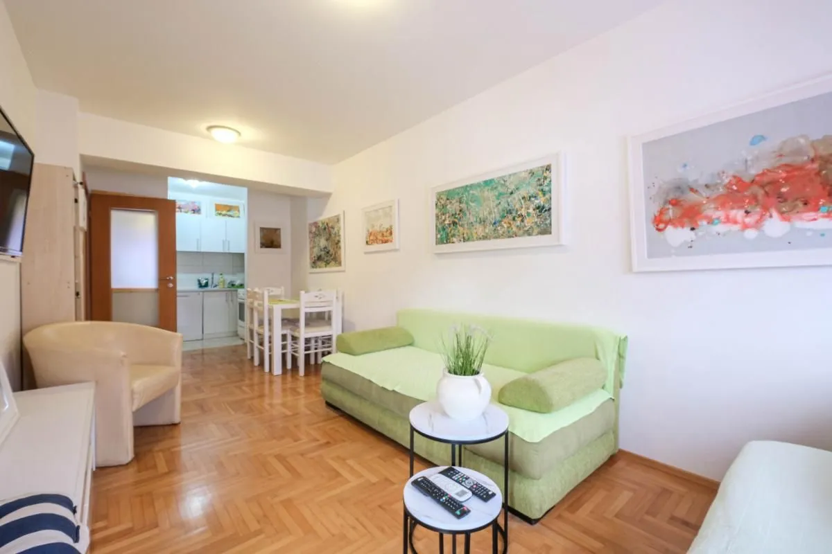 Sale, one bedroom apartment, 44m², Centar, Budva