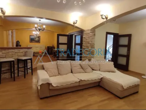 Prodaja, kuća, 400m², Bar, Crna Gora - image 23