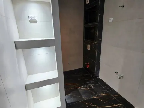 Prodaja, dvosoban stan, 72m², Stari Aerodrom, Podgorica - image 12