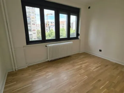 Prodaja, trosoban stan, 75m², Vračar Hram, Vračar Sve Podlokacije - image 17