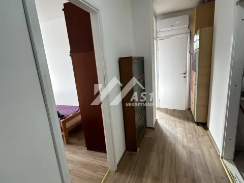 Izdavanje, trosoban stan, 54m², Grbavica, Novi Sad Sve Podlokacije - image 7