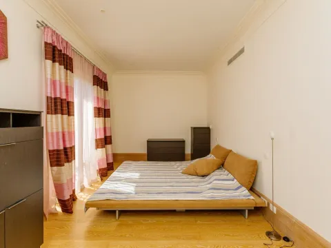 Sale, four bedroom apartment, 240m², Tivat, Crna Gora - image 12