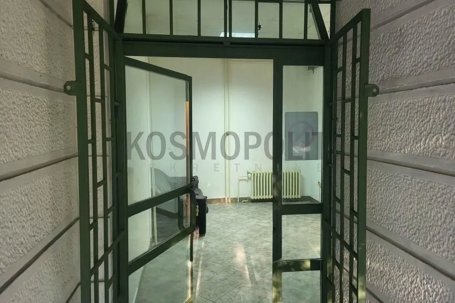 Sale, office space, 30m², Žarkovo, Beograd