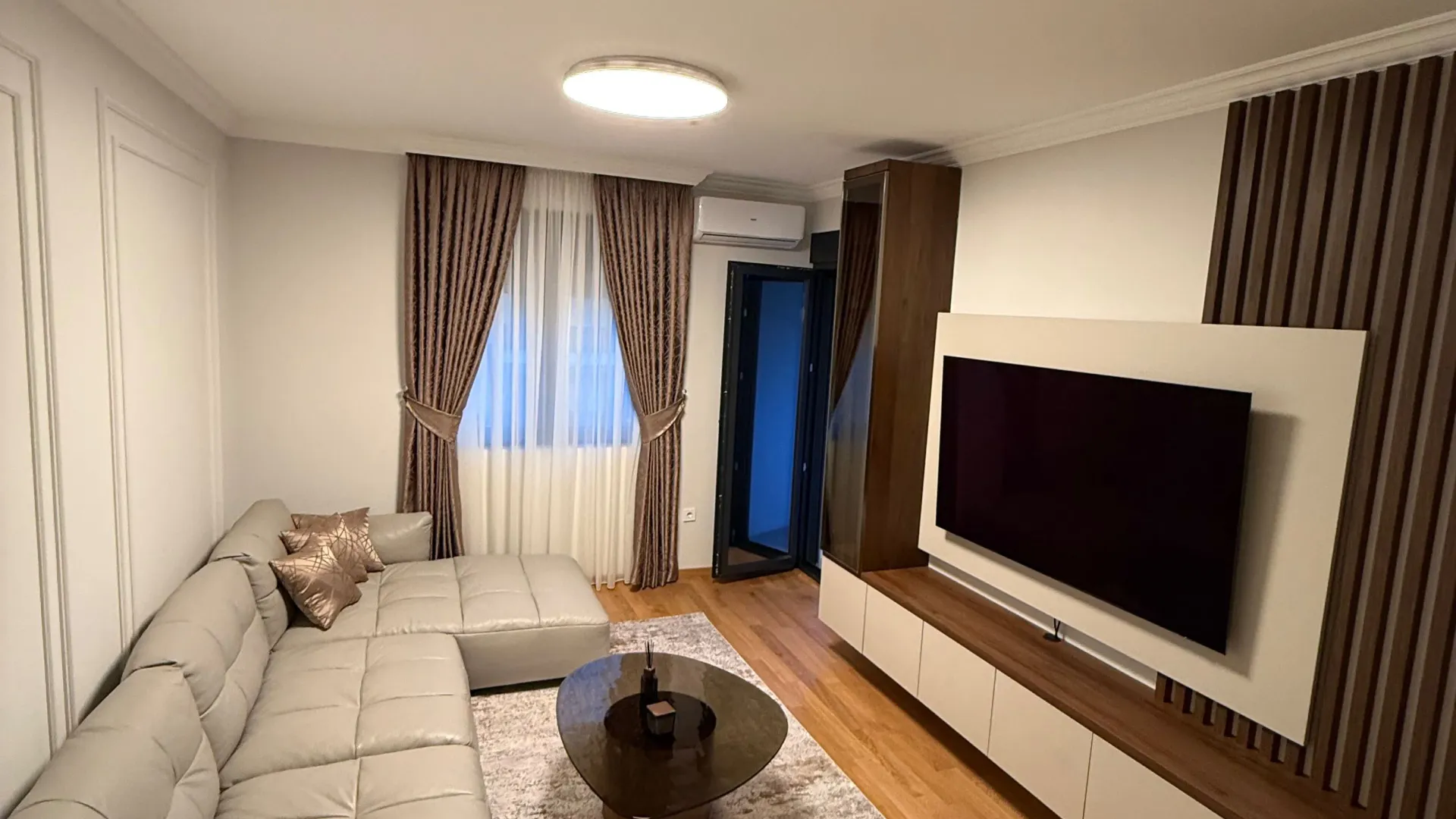 Prodaja, dvosoban stan, 69m², New City, Podgorica