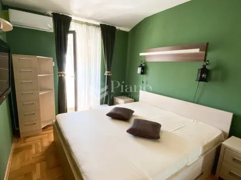 Rent, two bedroom apartment, 55m², Podgorica, Crna Gora - image 10
