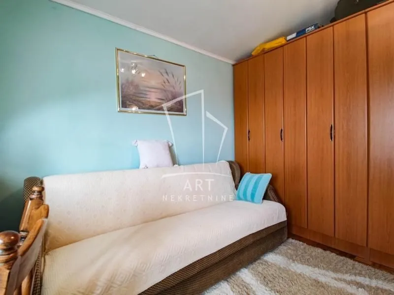 Sale, four bedroom apartment, 79m², Severni Bulevar, Zvezdara Sve Podlokacije