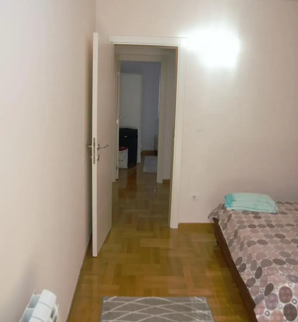 Sale, two bedroom apartment, 64m², Kluz, Zvezdara Sve Podlokacije