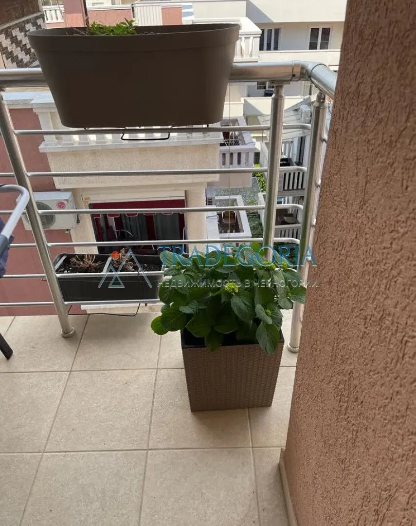 Prodaja, dvosoban stan, 65m², Budva, Crna Gora