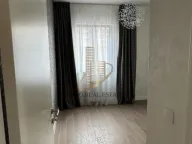 Izdavanje, trosoban stan, 83m², Savski Venac, Beograd - image 10