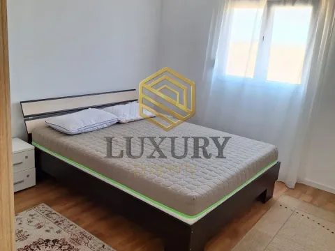 Izdavanje, kuća, 110m², Cijevna, Podgorica - image 7