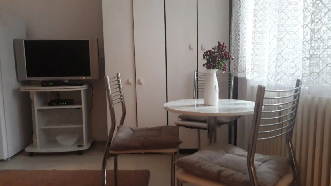 Stan-na-dan, jednosoban stan, 25m², Vrbas, Novi Sad