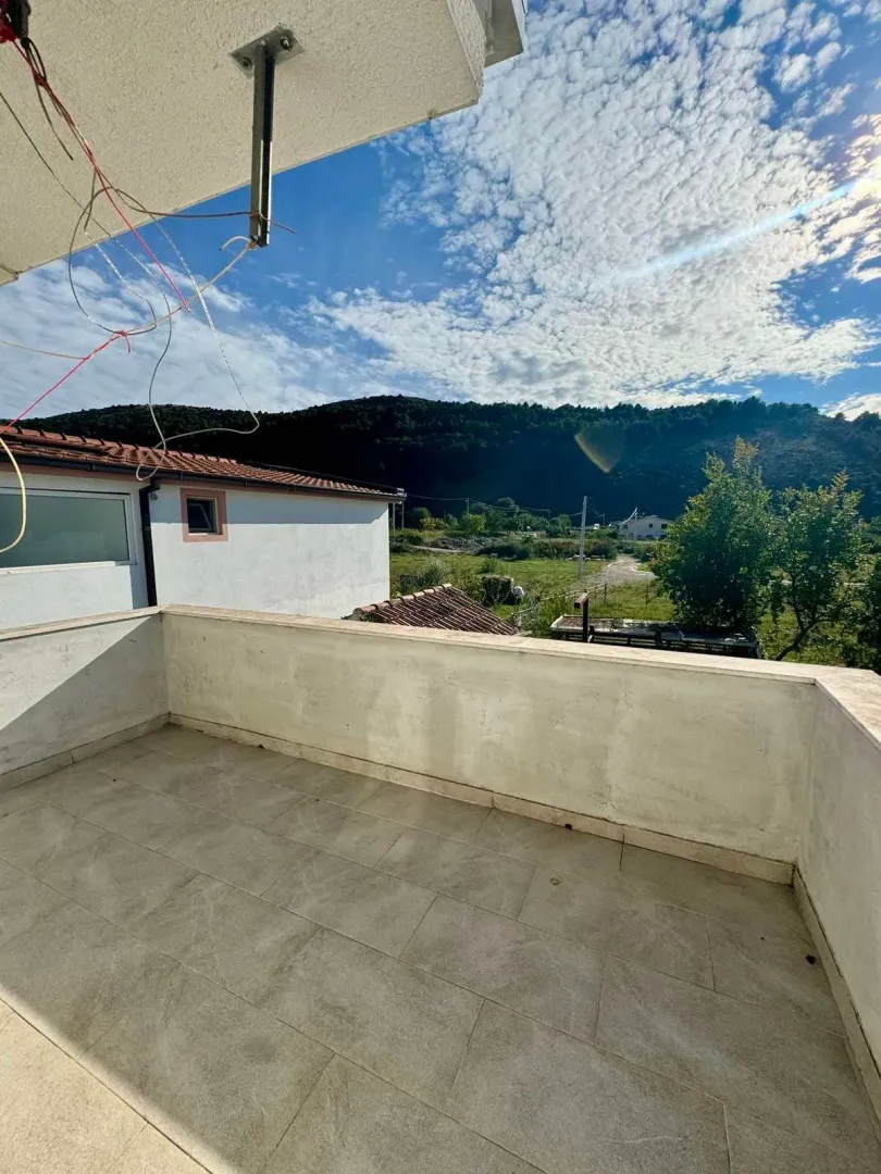 Sale, house, 180m², Polje, Bar