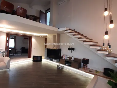 Sale, house, 420m², Grlić, Danilovgrad - image 2