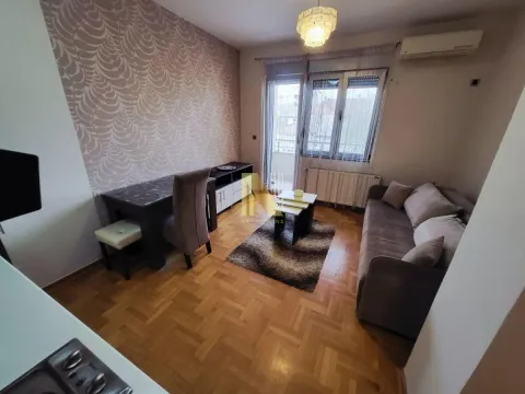 Rent, studio apartment, 24m², Centar, Novi Sad - image 2
