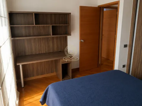 Rent, four bedroom apartment, 119m², Vračar Hram, Vračar Sve Podlokacije - image 9