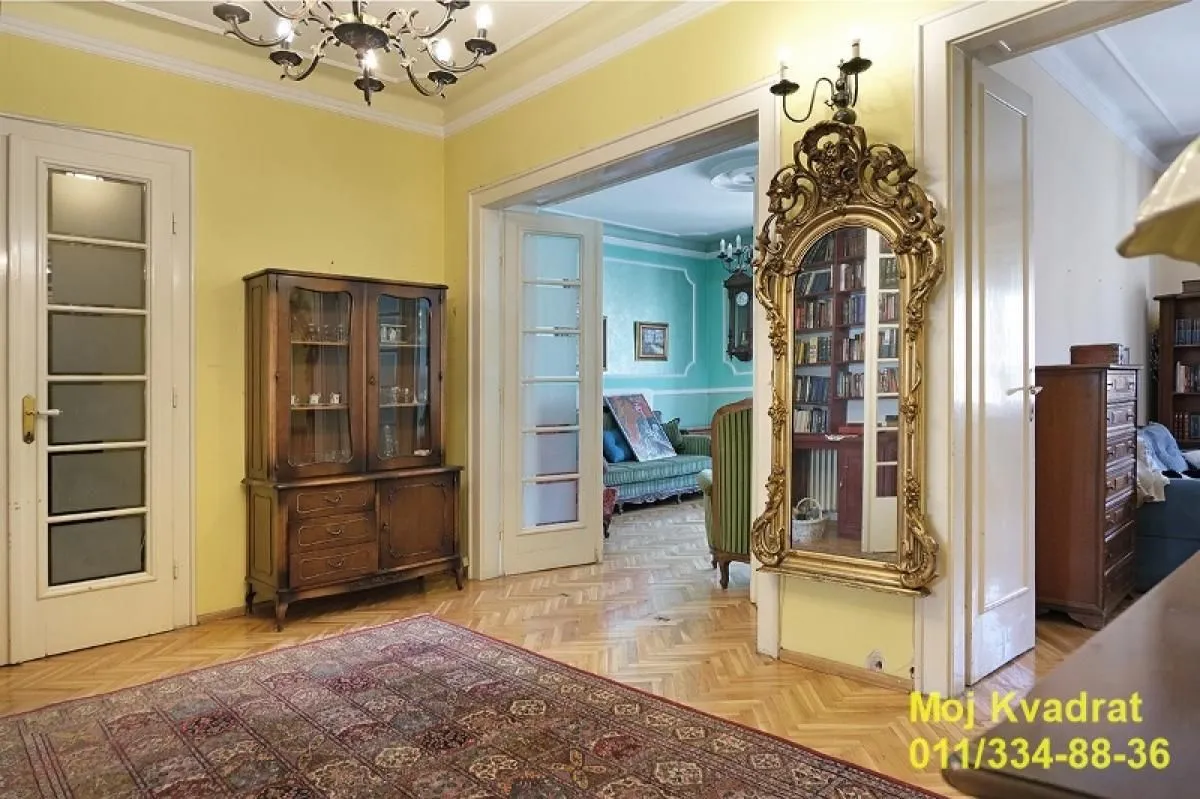 Prodaja, trosoban stan, 105m², Stari Grad, Beograd