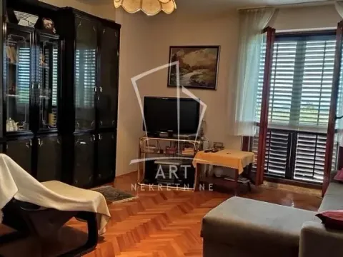 Prodaja, kuća, 120m², Voždovac Sve Podlokacije, Beograd - image 9